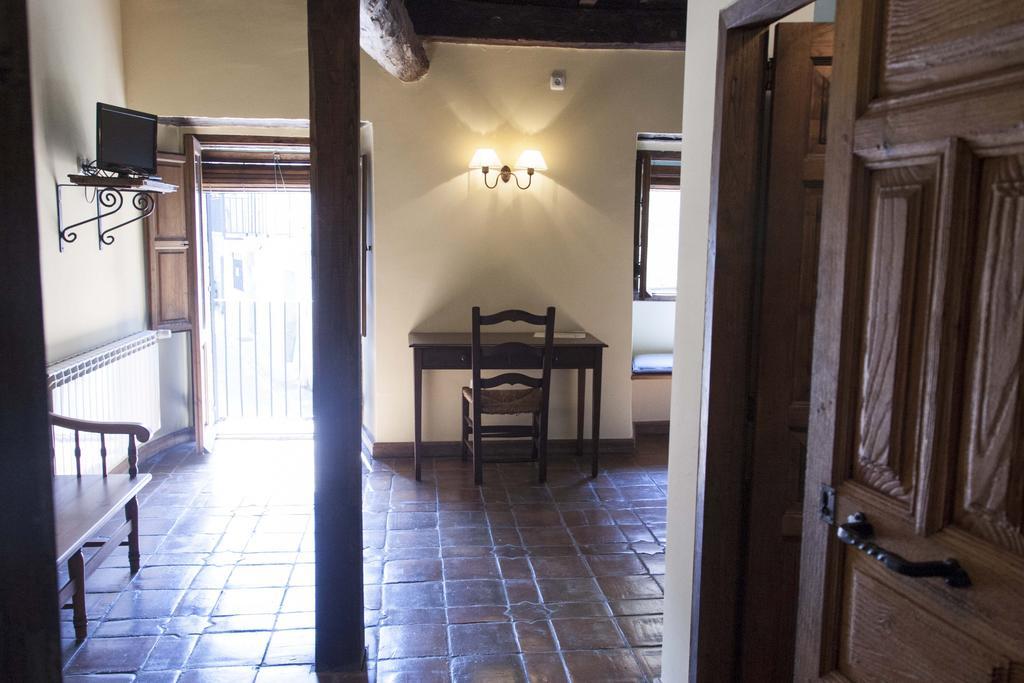 Casa Rural Con Encanto "Los Postigos" Banos De Montemayor Szoba fotó